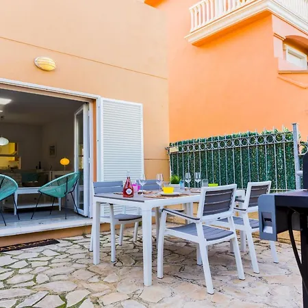 La Romana Triplex Arenal By Rock Apartment *