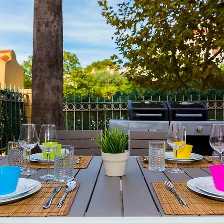 Apartment La Romana Triplex Arenal By Rock